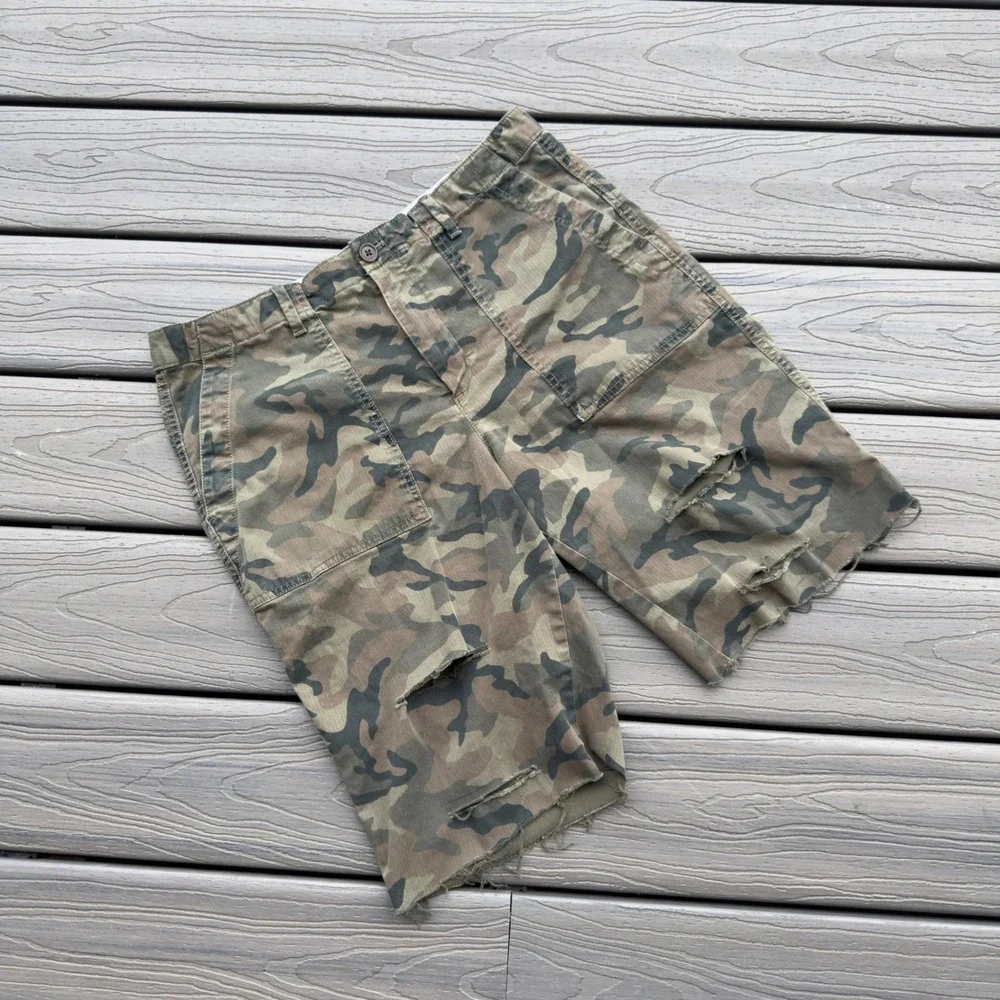 Modern Gap Skater Grunge Baggy Fit Camo Chino Shorts Womens